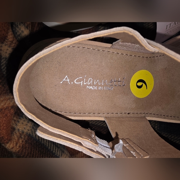 NWT A. Giannetti Sandals - Picture 4 of 14